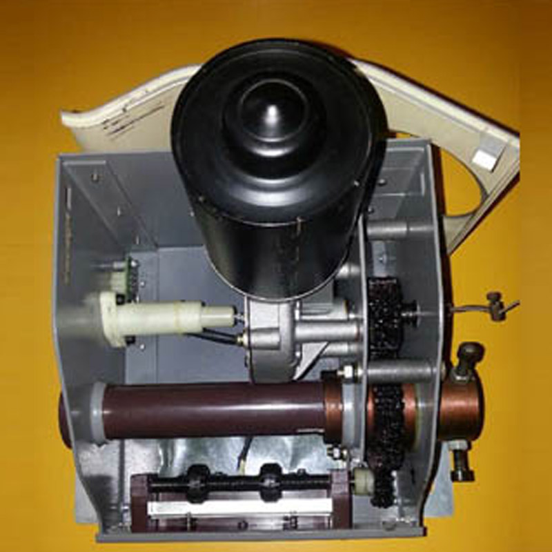AIXAL DRIVEN OPENER